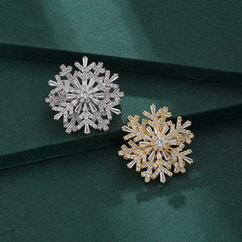 Snowflake Zircon Rotatable Brooch Super Beautiful High-Grade Three-Dimensional Corsage Women'S Korean Style Elegant Suit Coat Pin Buckle - Image 4